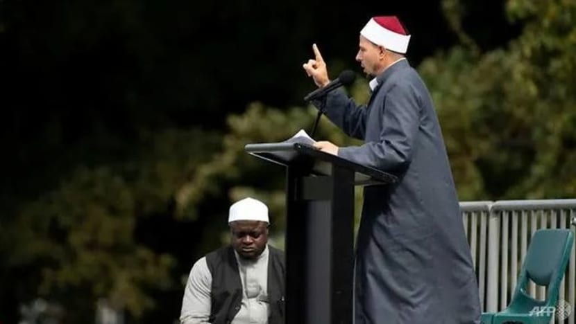New Zealand tidak dapat 'dipecahbelahkan': petikan khutbah Jumaat imam Masjid Al Noor New Zealand tidak dapat 'dipecahbelahkan': petikan khutbah Jumaat imam Masjid Al Noor
