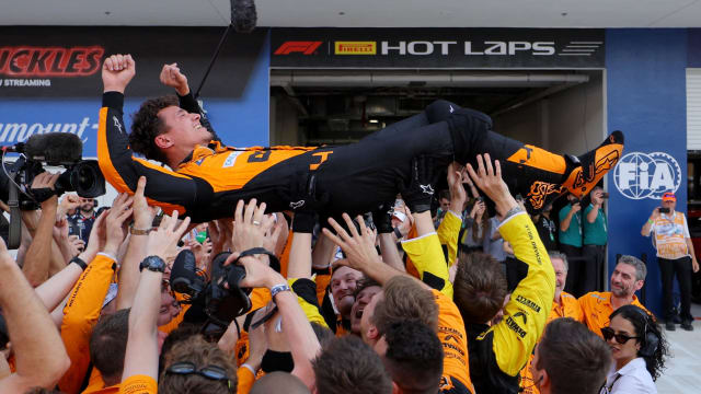 F1迈阿密大奖赛：迈凯伦车队英籍车手爆冷击败世界冠军 拿下分站冠军