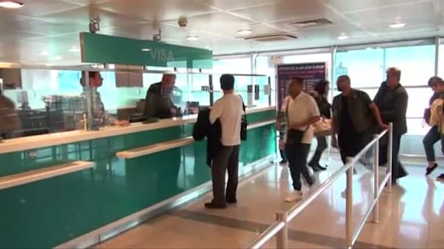 美国暂停全球使领馆签证面谈 培训领事人员