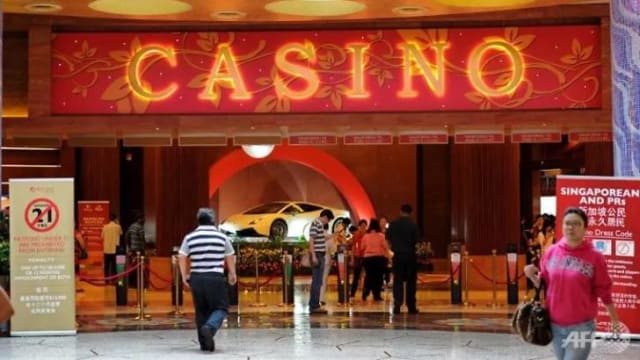 携近40万元试图入境我国豪赌 阿窿跑腿被判坐牢