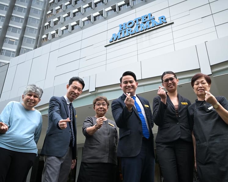 'Like family': Hotel Miramar staff reflect on decades of friendship, memories before final goodbye