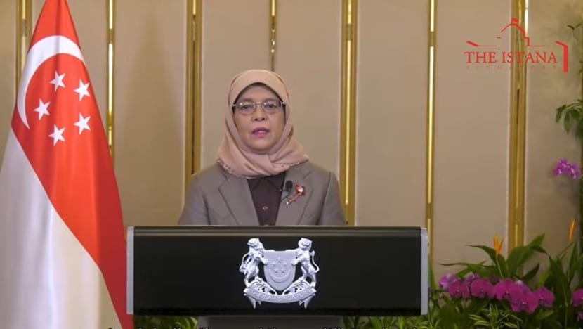 Presiden Halimah gesa MUIS, polis siasat sepenuhnya tinjauan lucah terhadap asatizah wanita Presiden Halimah gesa MUIS, polis siasat sepenuhnya tinjauan lucah terhadap asatizah wanita