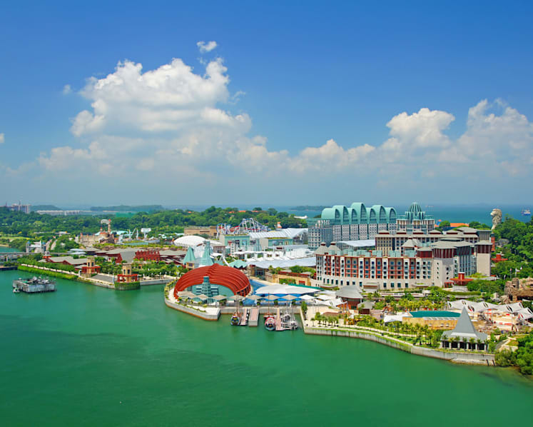 Man accused of molesting two 15-year-old girls in Sentosa wave pool
