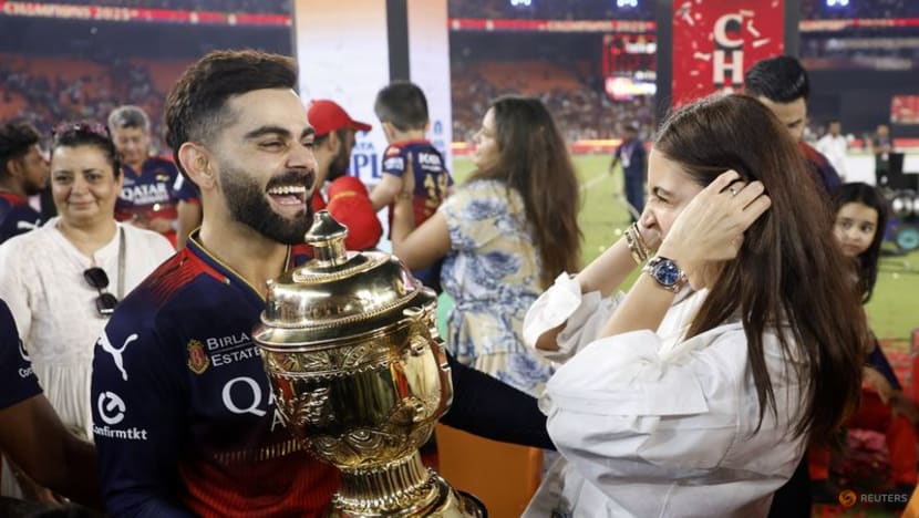 Kohli dedicates IPL title to former Bengaluru team mates de Villiers, Gayle