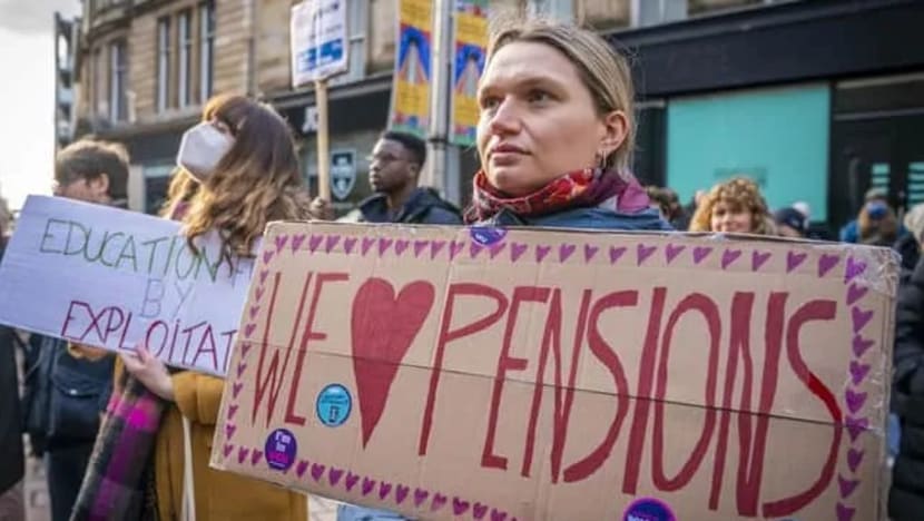 70,000 kakitangan universiti Britain lancar mogok 18 hari; tuntut naik gaji