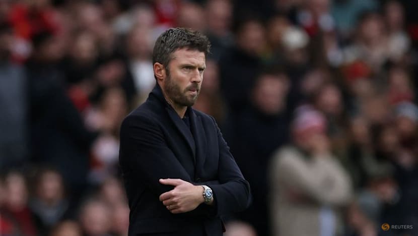 Rejuvenated Manchester United out to halt Arsenal's title charge