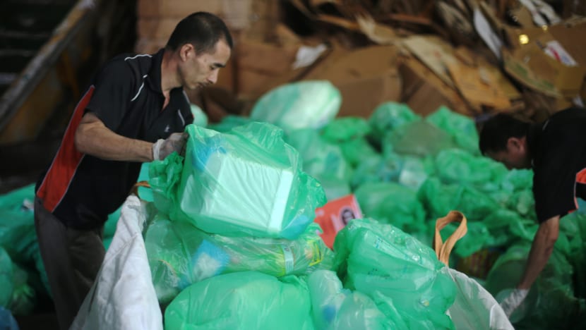 Do you know what kind of plastics can be recycled? Majority of Singaporeans have no clue