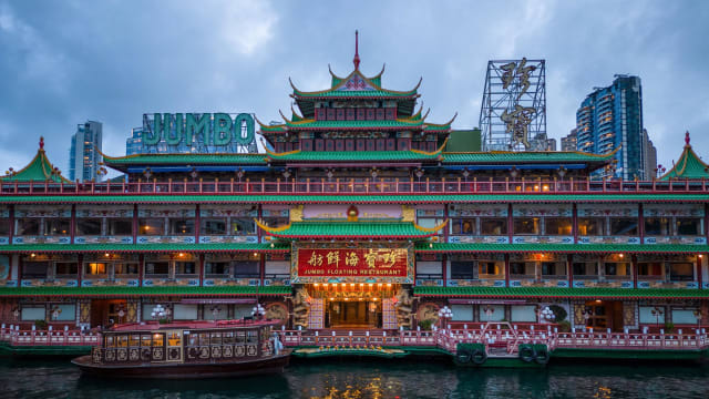 珍宝海鲜舫沉没 香港海事处要求船主提交书面报告