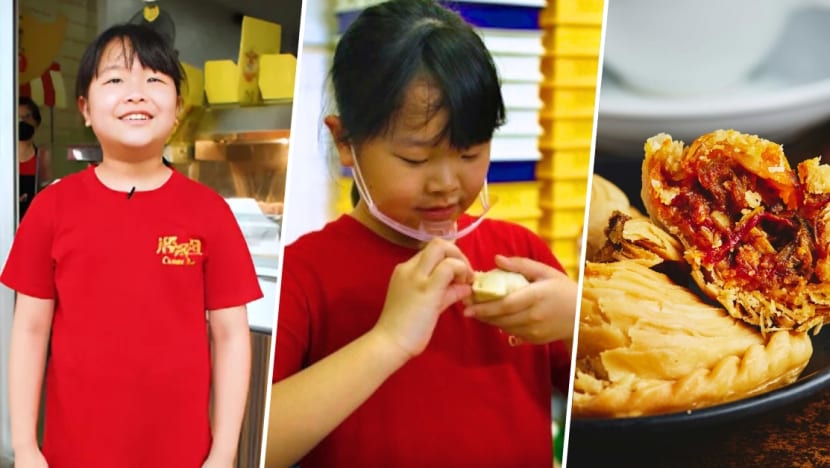 10-Year-Old Curry Puff Pro Has Been Making Puffs Since She Was 6, Plans To Take Over Family’s Biz 10-Year-Old Curry Puff Pro Has Been Making Puffs Since She Was 6, Plans To Take Over Family’s Biz