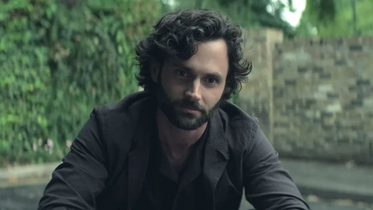 Istri Penn Badgley bantah larang suami syuting adegan seks, ungkap alasan sebenarnya