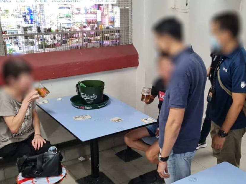 Those who flout safe distancing measures face a fine of S$300 for the first offence. Repeat offenders face a fine of S$1,000 or prosecution in court for egregious cases. Those who flout safe distancing measures face a fine of S$300 for the first offence. Repeat offenders face a fine of S$1,000 or prosecution in court for egregious cases.