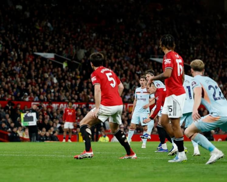 Man United set for Champions League return after 2-1 win over Brentford