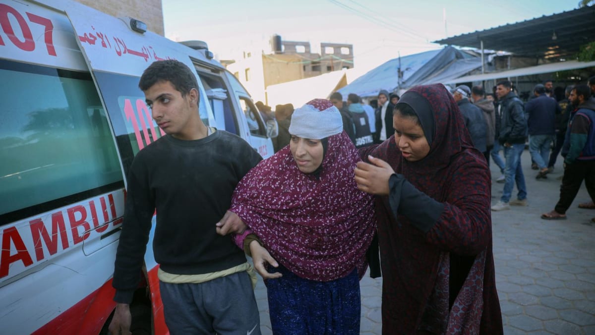 Israeli army forces patients out of a north Gaza hospital, medics say Israeli army forces patients out of a north Gaza hospital, medics say