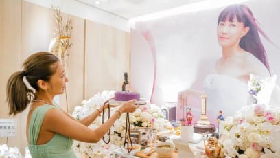 Friends Of The Late Luo Peiying Threw Her A Posthumous 60th Birthday Bash At Her Funeral