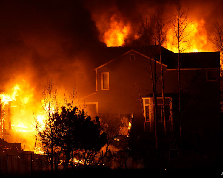 Climate change, new construction mean more ruinous fires in the US