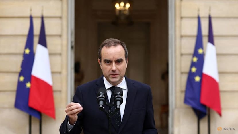 Macron gives outgoing French PM final chance to salvage government