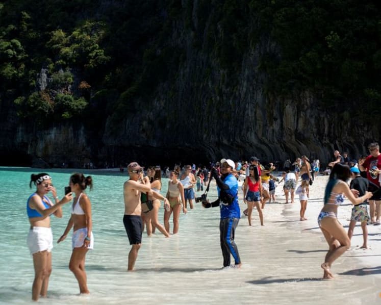 Commentary: How to make your next holiday better for the environment