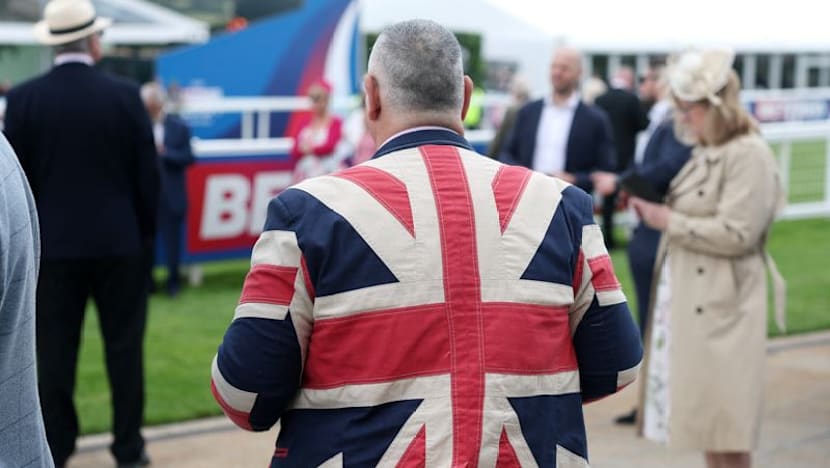 Horse racing-Trainer O'Brien dominates elite field in revamped Epsom Derby