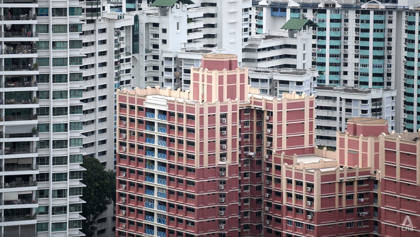 Home recovery scheme to become default care arrangement for everyone, other than a few groups: MOH Home recovery scheme to become default care arrangement for everyone, other than a few groups: MOH