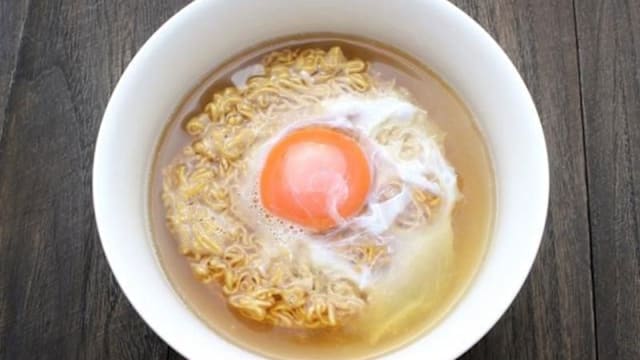 你吃Maggi是否会加蛋？女子分享吃快熟面习惯， 竟遭男友批公主病＋拜金女！