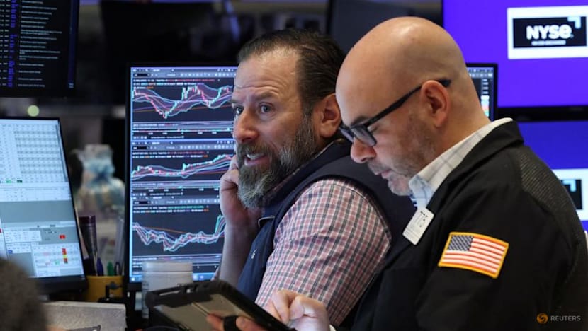 Europe, Asia lead equity fund inflows as US records weekly outflow