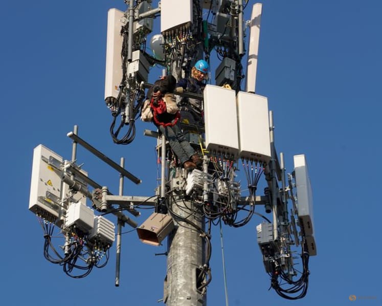 Verizon signs optical fiber deal with Corning to expand broadband, support AI growth
