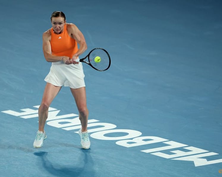 Sabalenka and Svitolina set for politically-charged Australian Open semi-final