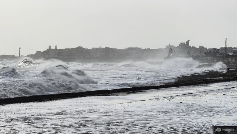 India, Pakistan brace for severe cyclone, deploy rescuers to coastal regions India, Pakistan brace for severe cyclone, deploy rescuers to coastal regions