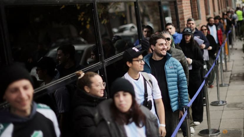 Analysis:Pricey World Cup keeps fans away, hits US hotels, airlines