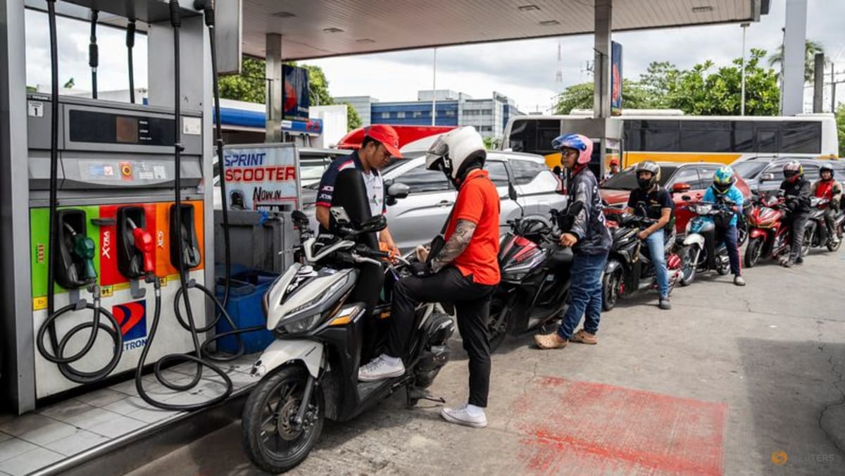 Fitch revises Philippines' outlook to 'negative' as energy shock weighs on growth