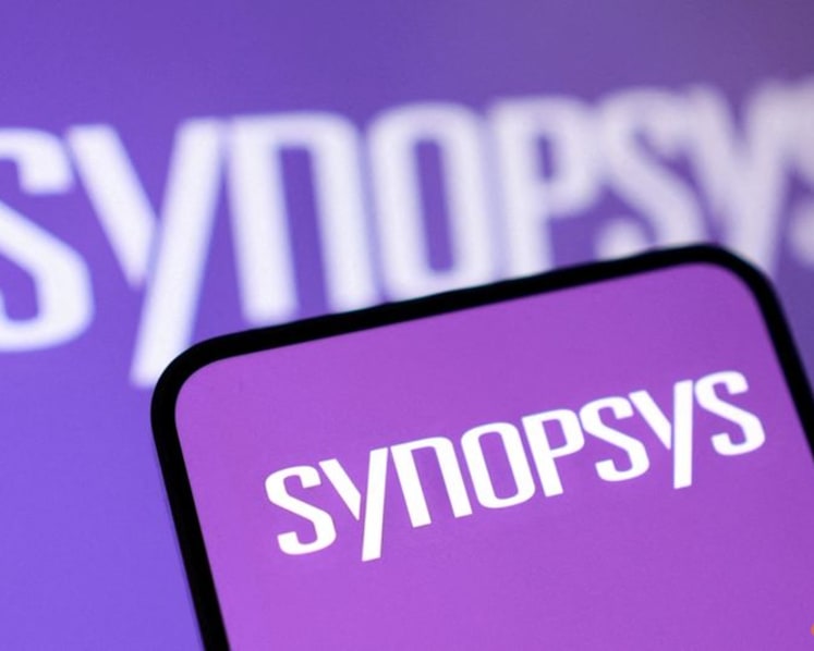 Synopsys to cut chip fab manufacturing control software in shift to AI design, sources say