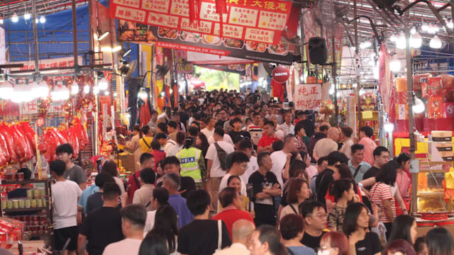 柔佛再也年货城刷新马国纪录 成最大规模春节集市