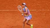 Four-time champ Swiatek launches French Open bid with record in sight