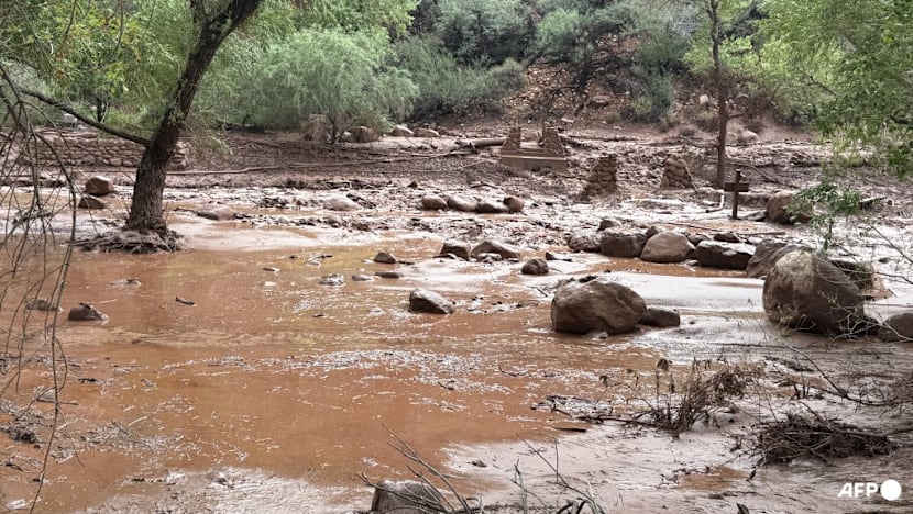Hikers describe intense rain and wind before floodwaters ravage Grand Canyon