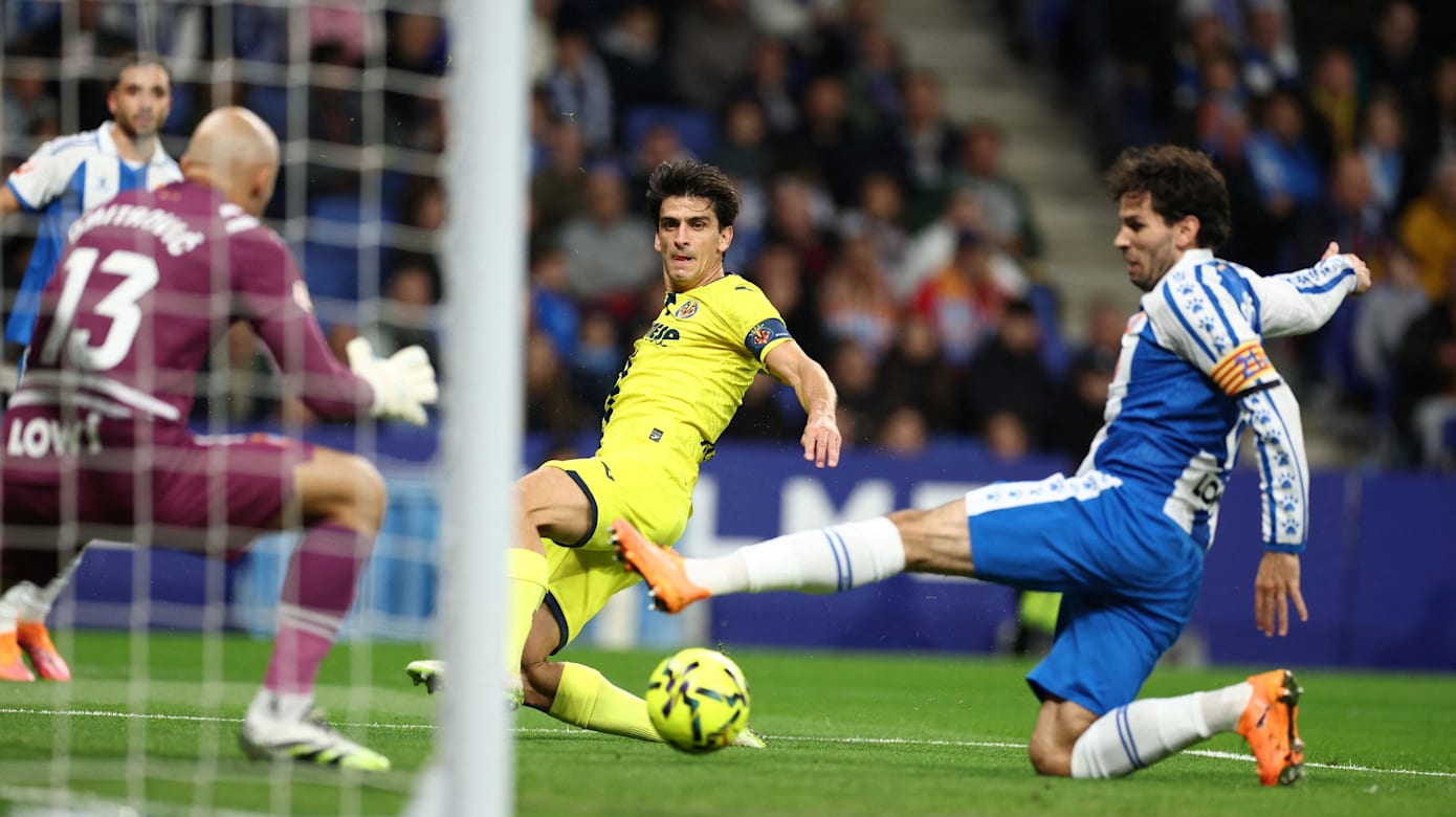 西甲：比利亚雷亚尔以2比0打败西班牙人