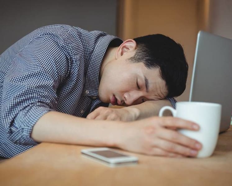 Nearly 6 in 10 Singaporeans aren’t sleeping well because of COVID-19, study confirms