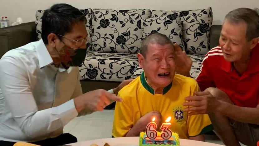 Dr Maliki buat kejutan sempena sambutan hari lahir penduduk warga emas Siglap