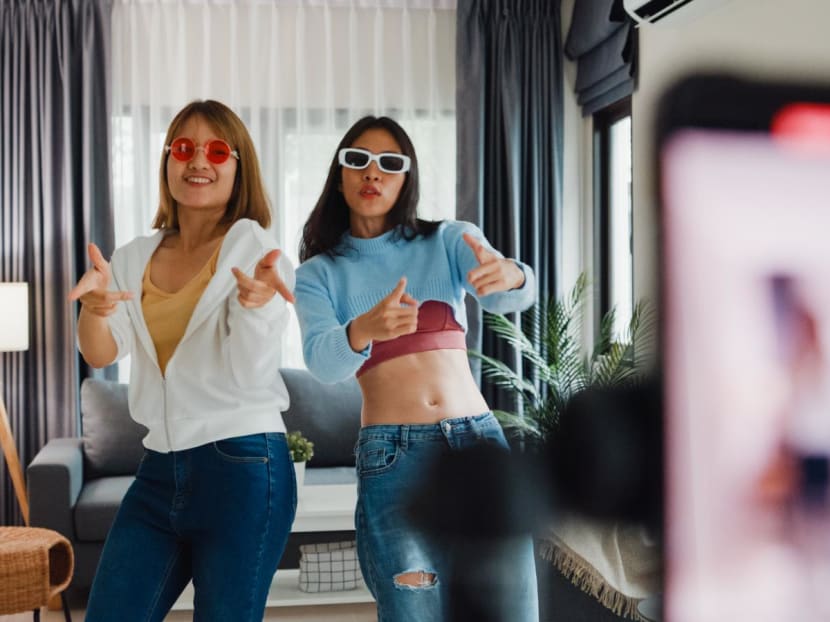 TikTok mums who dance with their teenage kids: Would you join the ‘dance dance revolution’? TikTok mums who dance with their teenage kids: Would you join the ‘dance dance revolution’?