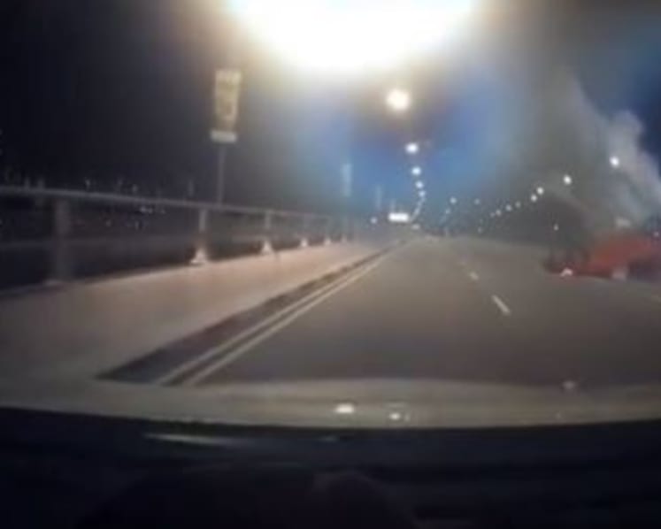2 people suffer minor injuries after car rear-ends another and overturns along Nicoll Highway