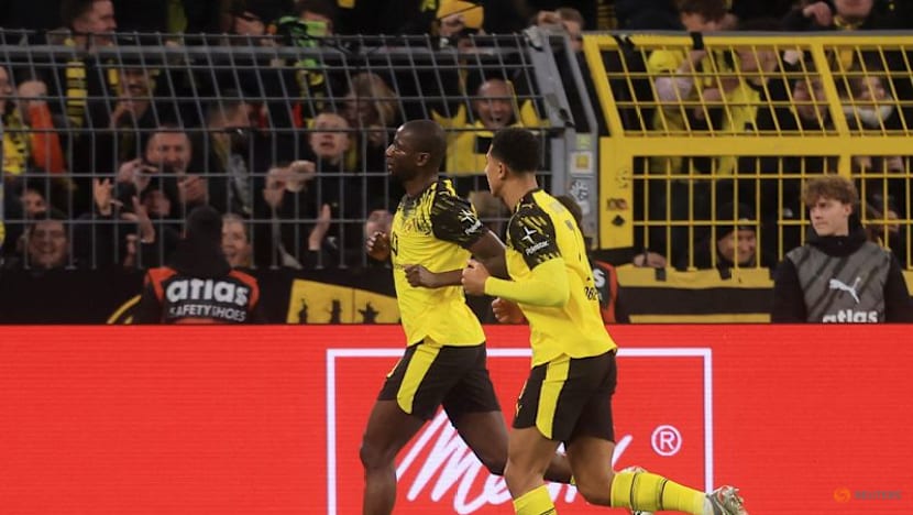 Dortmund ease past Werder 3-0 to stretch unbeaten run