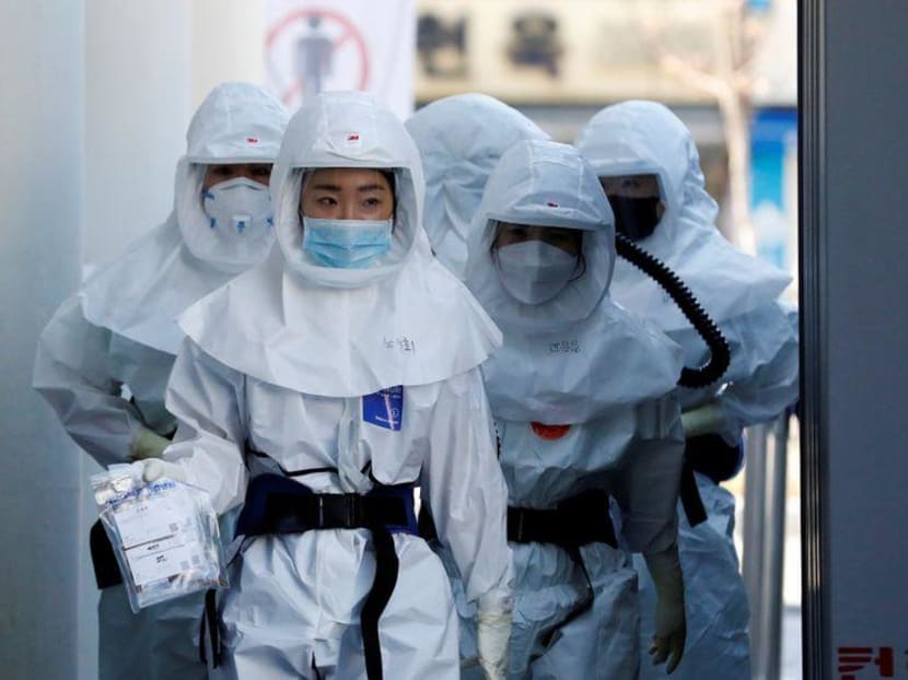 Is airborne coronavirus transmission possible? The WHO urges caution