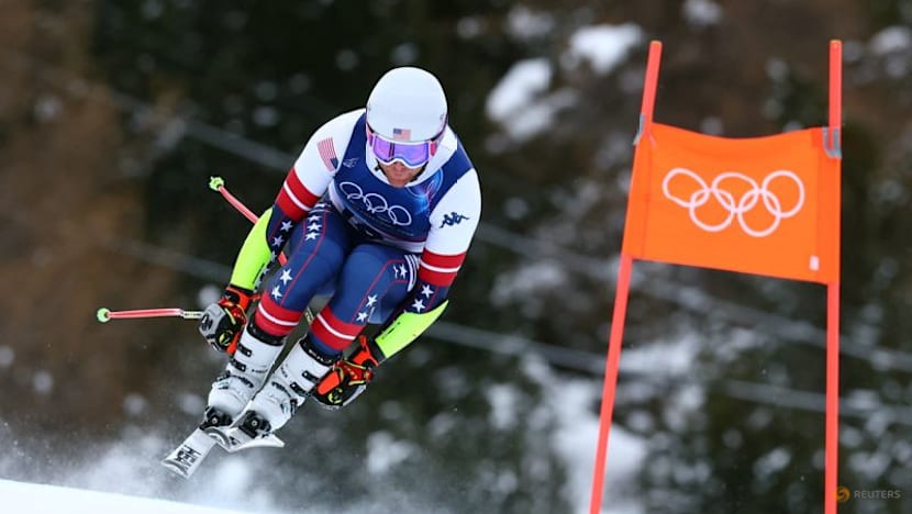 Alpine skiing-Cochran-Siegle inspired by teammate Vonn after fastest training run