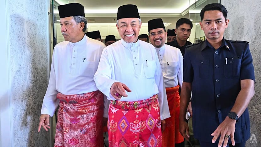 jelasBERITA: Mengapa Barisan Nasional mungkin adakan PRN Johor & Melaka lebih awal pada separuh kedua 2026?