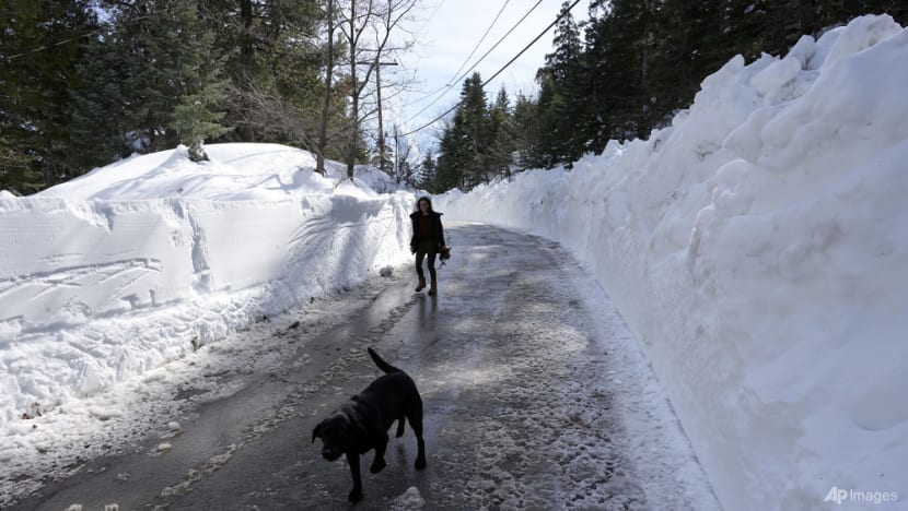 New atmospheric river storm barrels toward California