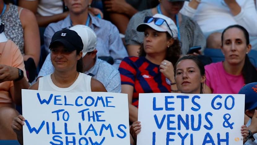 Serena coaching from afar as Venus and Fernandez reach US Open doubles quarters Serena coaching from afar as Venus and Fernandez reach US Open doubles quarters