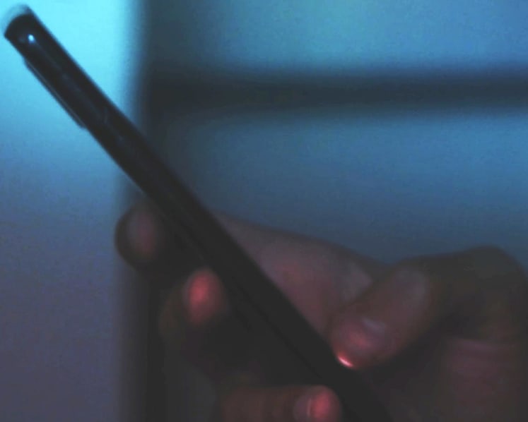 2 in 5 S'poreans have installed ‘stalkerware’, other tracking tools on partners’ phones to spy on them: Survey