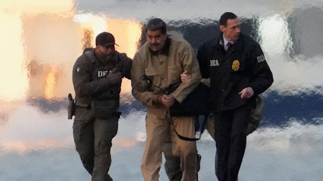 美国出动近200名军人进入卡拉卡斯 抓捕马杜罗