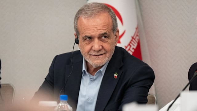 伊朗反政府示威持续 总统下令勿镇压经济抗议