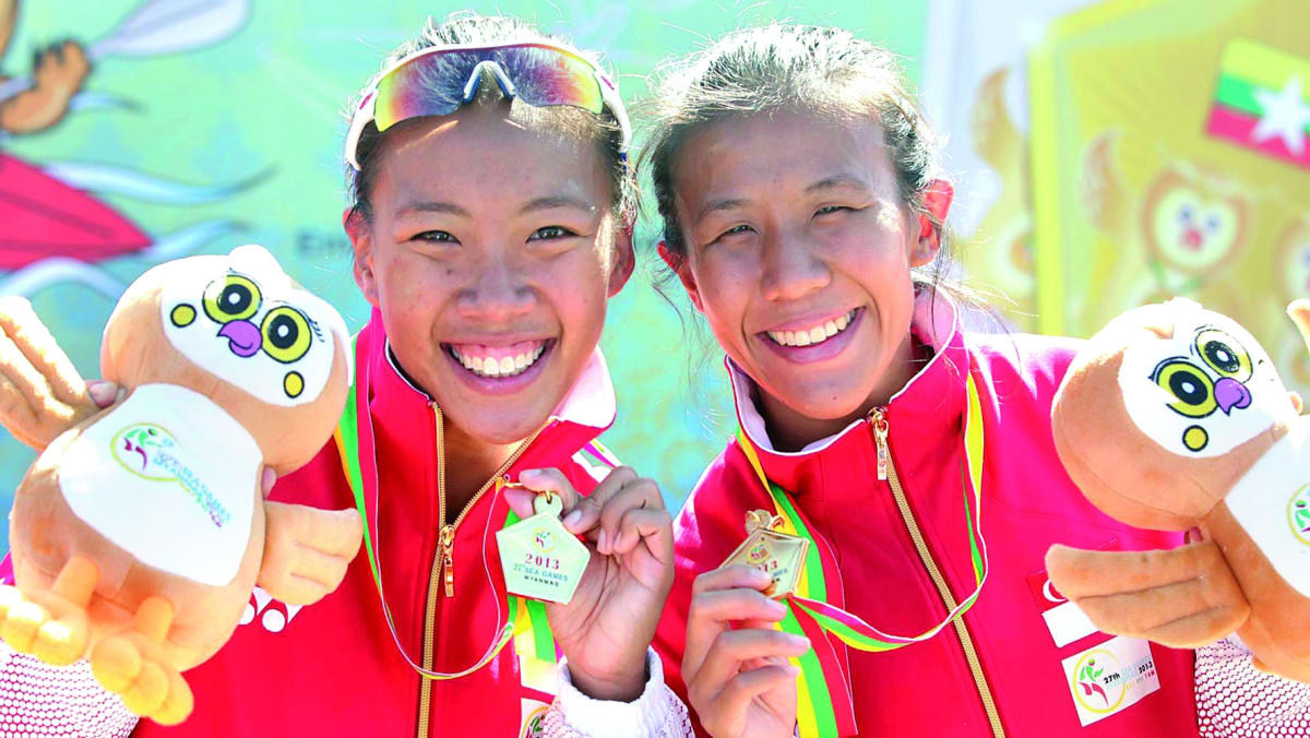 Kayakers deliver a medal of each colour - TODAY