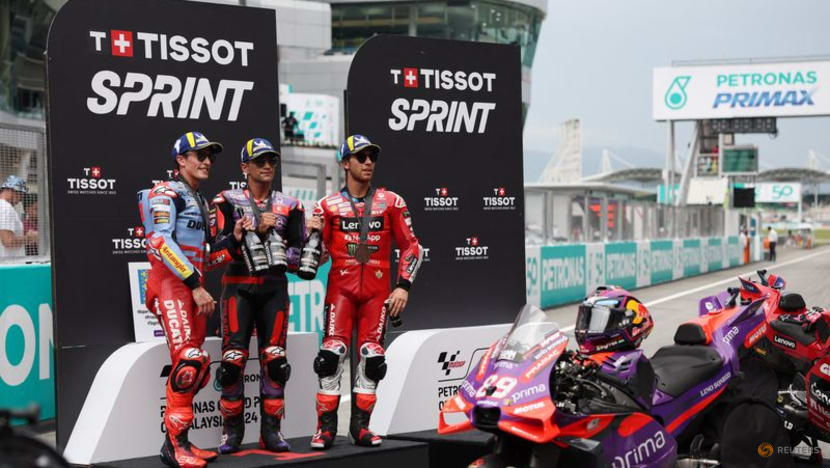Martin seizes advantage with Malaysian GP sprint win Martin seizes advantage with Malaysian GP sprint win